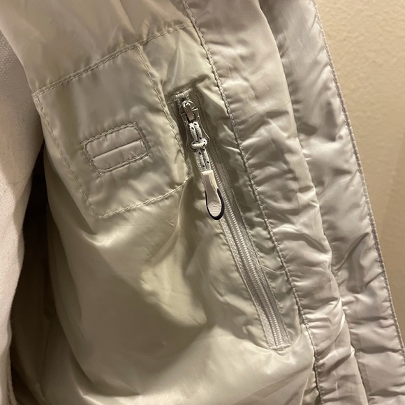 L.L. Bean Ultrawarm Down Coat with Hood - Picture 6 of 15